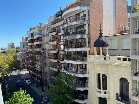 Alquiler Monoambiente Colegiales - Divisible con balcón