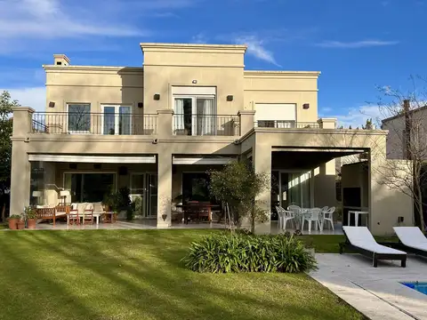 Casa en Alquiler en Santa Barbara, USD 4.500