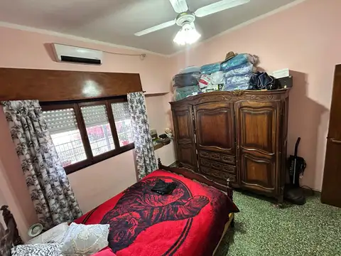 VENTA - Casa 5 Ambientes + Departamento 3 Ambientes - PADUA