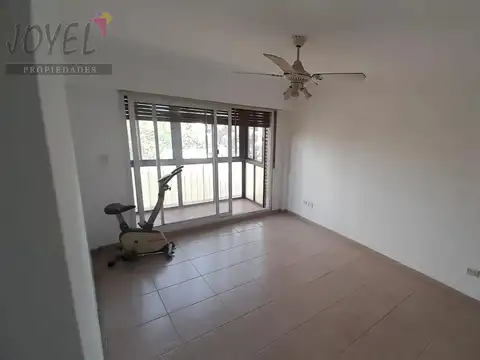 Departamento en Villa del Parque con 2 cocheras