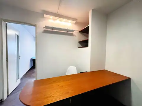 Oficina en Alquiler en Centro, $ 245.000