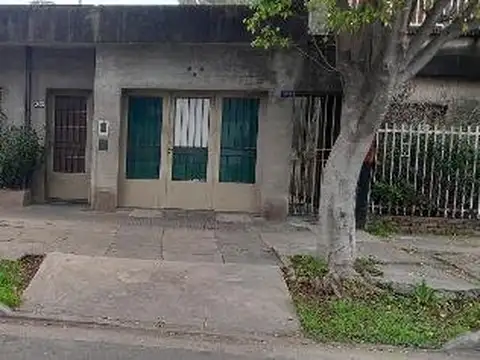 Dorrego 4040 , Piso 0