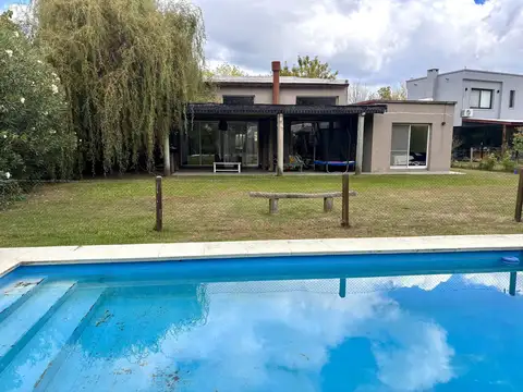 Casa en venta en SAN ISIDRO LABRADOR