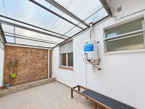 VENTA PH 2 AMB COLEGIALES  PATIO TERRAZA