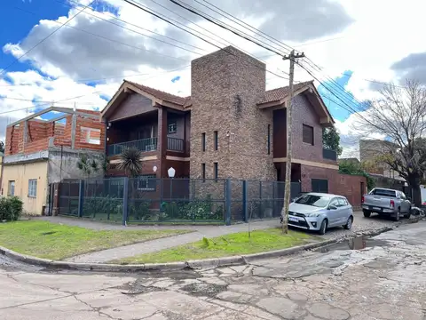 Guastavino 3700