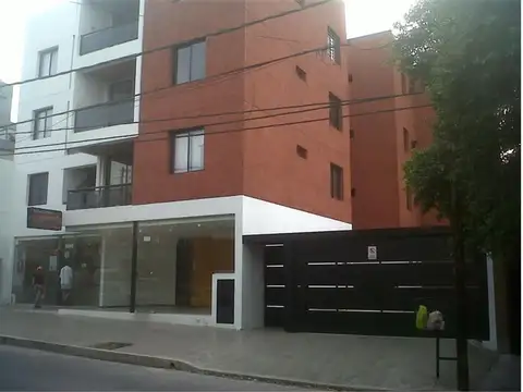 2 DORMITORIOS 2 BAÑOS - BALCON C/ASADOR - COCHERA