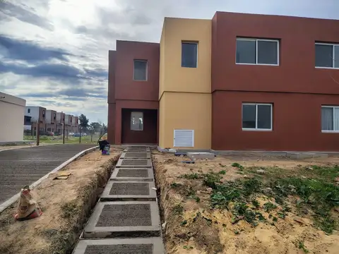 Casa en Alquiler A Estrenar