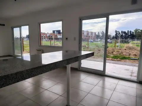 Casa en Alquiler en Villanueva, $ 2.500.000