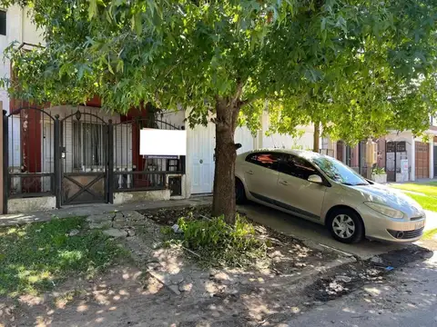 Casa en Venta en Berazategui