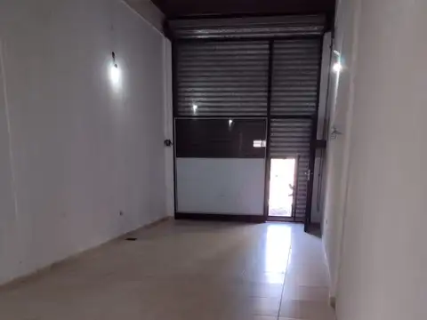 Intendente Juan Irigoin 2000