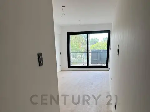 Avenida San Martín 4000, Piso 2