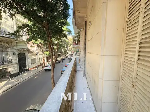 Departamento 7 ambientes con 2 baños