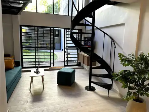 Depto Tipo Casa en Venta 23 años