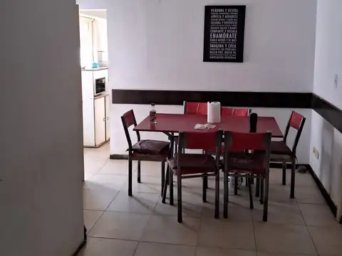 Depto Tipo Casa 3 ambientes con 1 baño
