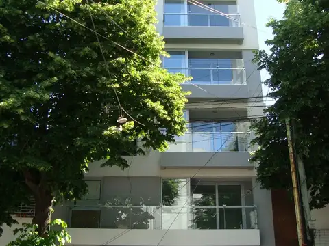 V.LURO R.FALCON y ARAUJO 100, Piso 2