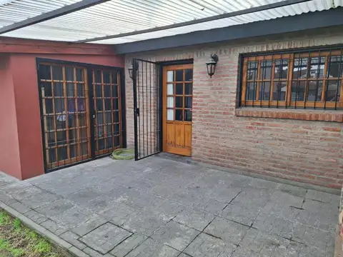 Casa en venta - 1 Dormitorio 1 Baño - Ituzaingó