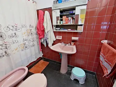 Depto Tipo Casa en Venta de 4 ambientes
