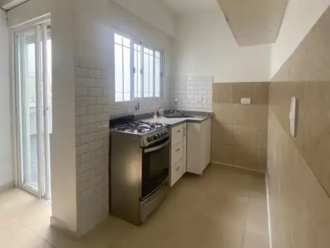 Depto Tipo Casa en Alquiler de 2 ambientes