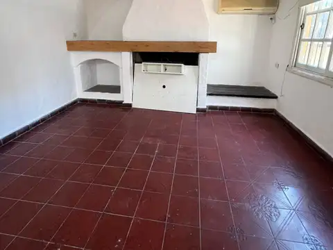 Casa en Venta en Temperley, USD 200.000