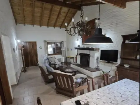 Venta Complejo de 2 cabañas en Dunamar