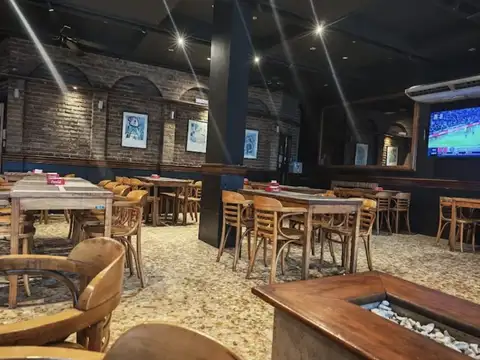 VENTA AMPLIO LOCAL COMERCIAL PASO MOLINO