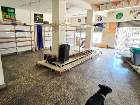 Local en Alquiler en Ramos Mejía, $ 1.000.000
