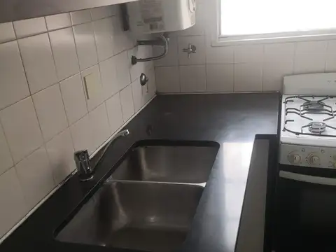 Departamento en Alquiler con 1 cocheras