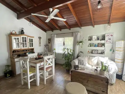 Casa en Venta en Barrio Parque Leloir, USD 265.000