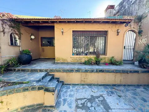 Casa con Jardin a la Venta en San Fernando