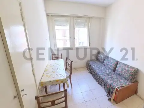 Departamento en Venta en Plaza Colon, USD 45.000