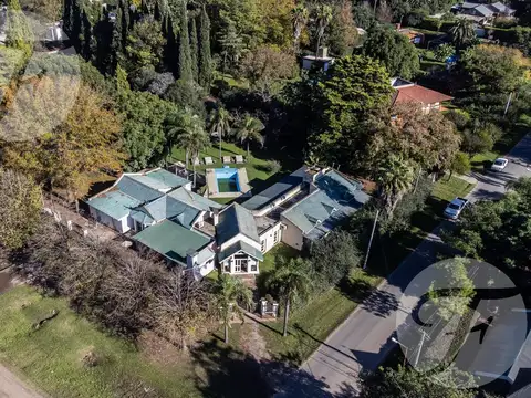 Caseros y Crucero General Belgrano