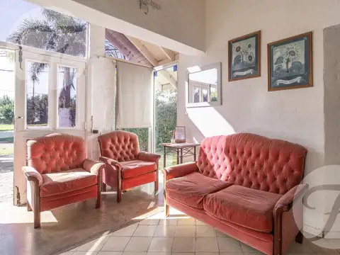 Hotel con vivienda en venta sobre lote propio en esquina, San Pedro – Inversión turística
