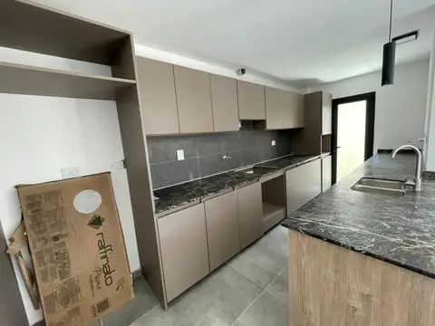 Duplex a la venta! A estrenar! Colinas de Manantiales!
