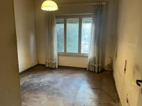 Casa en Venta en Castelar Sur, USD 139.000