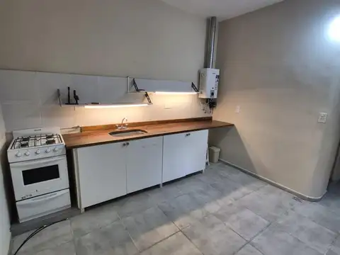 Depto Tipo Casa en Alquiler en Villa Maipu, $ 490.000