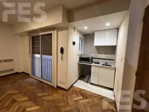 Venta Monoambiente Retiro Arenales 1200