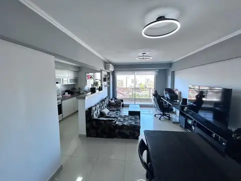 Departamento 4 ambientes con 2 baños