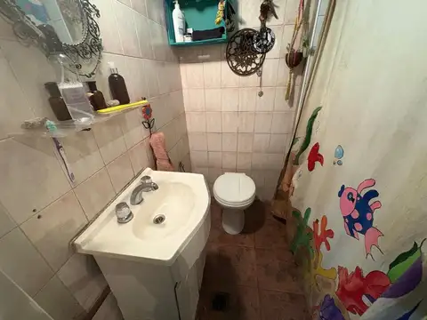 Casa en Venta con 5 cocheras