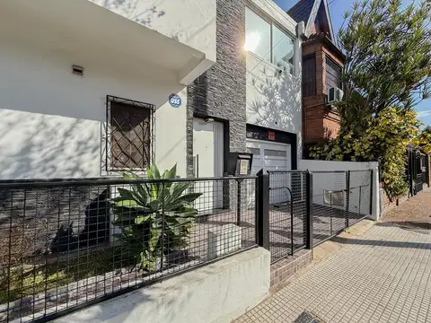 Depto Tipo Casa en Venta de 2 dormitorios