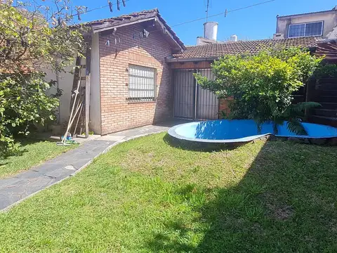 Hipólito Yrigoyen  al 4300