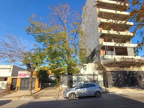 42 entre 18 y 19 , Piso 0