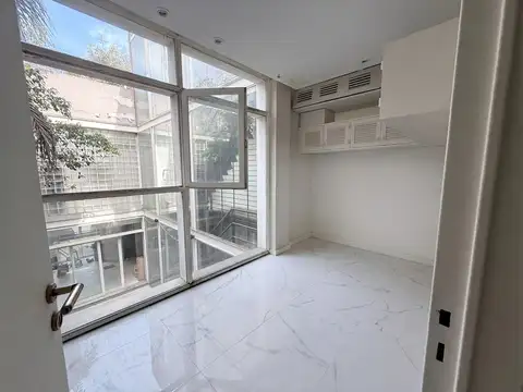Venta – 7 ambientes – Casa – Belgrano – 551 m² cubiertos con parque
