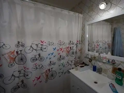 Departamento 4 ambientes con 2 baños