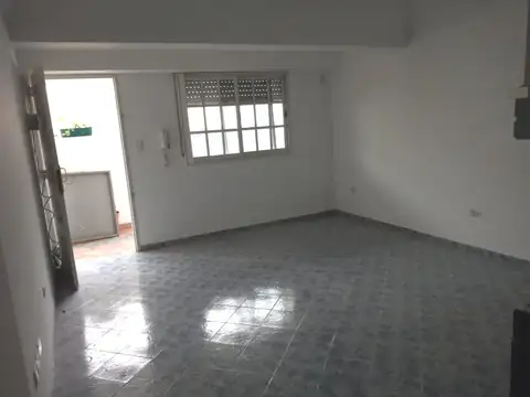 Departamento en Venta en Ramos Mejía, USD 40.000