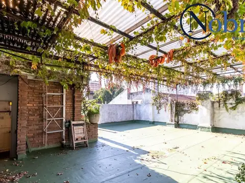 VENTA PH TIPO CASA CON COCHERA Y TERRAZA EN BELGRANO R
