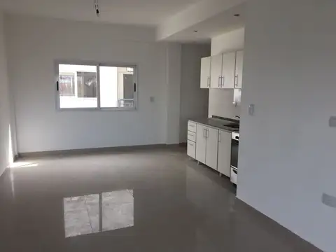 Departamento en Alquiler en San Justo, $ 380.000