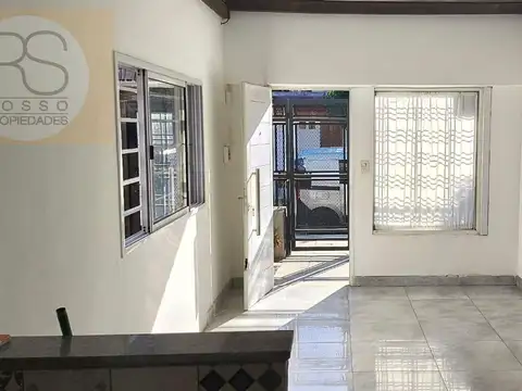 Depto Tipo Casa en Venta de 1 dormitorio