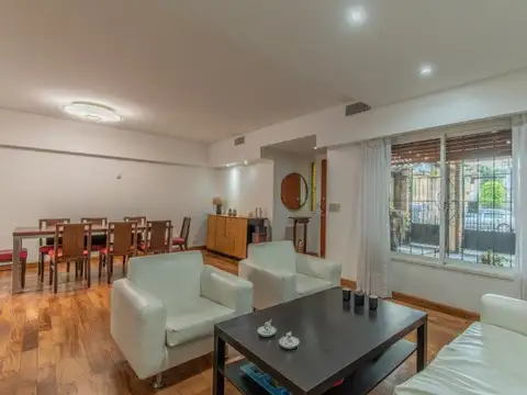 Depto Tipo Casa en Venta en Villa del Parque, USD 360.000