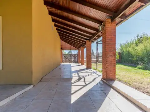 Casa en Venta al Este