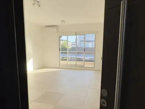 Departamento en Alquiler en Nordelta Sendero, USD 550